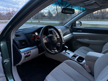 Load image into Gallery viewer, 2014 Subaru Outback 2.5l Premium