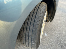 Load image into Gallery viewer, 2013 Mazda Mazda 3i Skyactive