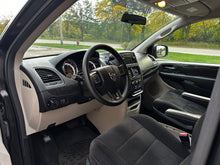 Load image into Gallery viewer, 2013 Dodge Grand Caravan SXT