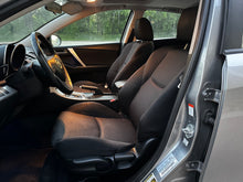Load image into Gallery viewer, 2010 Mazda Mazda 3S Hatchback