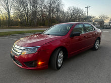 Load image into Gallery viewer, 2011 Ford Fusion SE