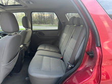 Load image into Gallery viewer, 2007 Ford Escape XLT