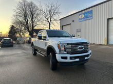 Load image into Gallery viewer, 2017 Ford F-250 Supercab Lariat