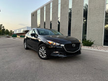 Load image into Gallery viewer, 2017 Mazda Mazda 3i Sport