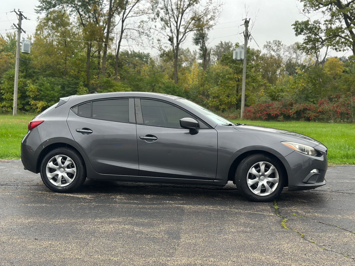 2016 Mazda MAZDA3 i Sport - Photo 8