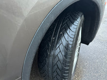 Load image into Gallery viewer, 2016 Porsche Cayenne