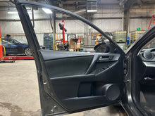 Load image into Gallery viewer, 2013 Mazda Mazda3i SV