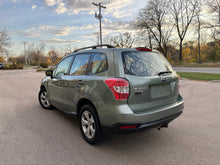 Load image into Gallery viewer, 2015 Subaru Forester 2.5i