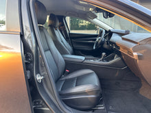 Load image into Gallery viewer, 2021 Mazda Mazda 3 AWD Select