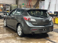 Load image into Gallery viewer, 2011 Mazda Mazda 3S Grand Touring Hatchback
