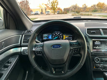 Load image into Gallery viewer, 2016 Ford Explorer XLT