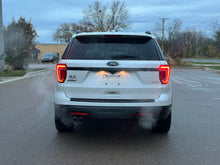 Load image into Gallery viewer, 2018 Ford Explorer Sport