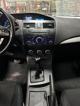 Load image into Gallery viewer, 2013 Mazda Mazda3i SV