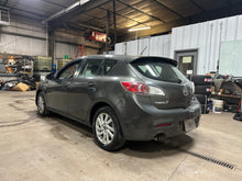 Load image into Gallery viewer, 2013 Mazda Mazda3i SV