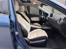 Load image into Gallery viewer, 2017 Mazda 3 S Grand Touring
