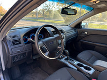 Load image into Gallery viewer, 2010 Ford Fusion SE