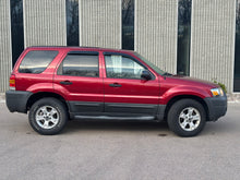 Load image into Gallery viewer, 2007 Ford Escape XLT