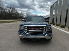 Load image into Gallery viewer, 2016 GMC Sierra 1500 Crew Cab SLT
