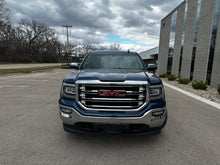 Load image into Gallery viewer, 2016 GMC Sierra 1500 Crew Cab SLT