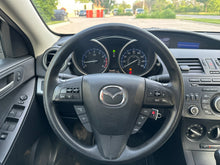 Load image into Gallery viewer, 2013 Mazda Mazda 3i Skyactive