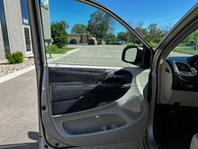 Load image into Gallery viewer, 2013 Chrysler Town and Country Touring L