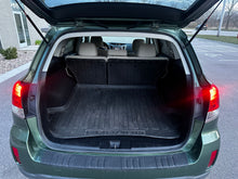 Load image into Gallery viewer, 2014 Subaru Outback 2.5l Premium
