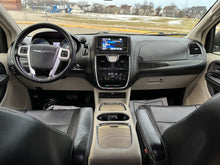 Load image into Gallery viewer, 2015 Chrysler Town and Country Touring L