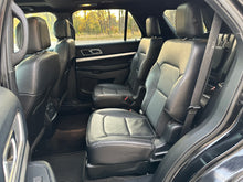 Load image into Gallery viewer, 2016 Ford Explorer XLT