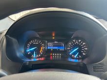 Load image into Gallery viewer, 2016 Ford Explorer XLT