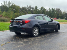 Load image into Gallery viewer, 2015 Mazda Mazda 3i Touring
