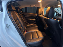 Load image into Gallery viewer, 2015 Mazda Mazda 6 Touring