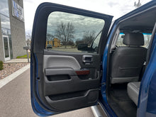 Load image into Gallery viewer, 2016 GMC Sierra 1500 Crew Cab SLT