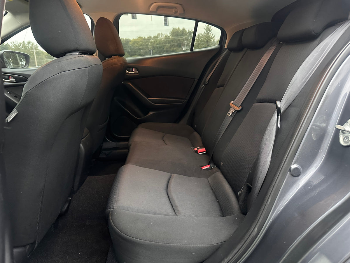 2016 Mazda MAZDA3 i Sport - Photo 17