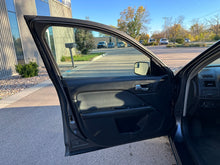 Load image into Gallery viewer, 2010 Ford Fusion SE