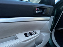 Load image into Gallery viewer, 2014 Subaru Outback 2.5l Premium