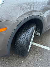 Load image into Gallery viewer, 2016 Porsche Cayenne