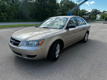 Load image into Gallery viewer, 2008 Hyundai Sonata GLS