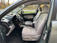 Load image into Gallery viewer, 2015 Subaru Forester 2.5i