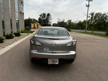 Load image into Gallery viewer, 2010 Mazda Mazda 3i sport