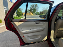 Load image into Gallery viewer, 2008 Cadillac DTS