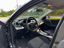 Load image into Gallery viewer, 2013 Mazda Mazda 3i touring SkyActive