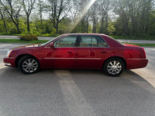 Load image into Gallery viewer, 2008 Cadillac DTS