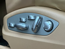 Load image into Gallery viewer, 2016 Porsche Cayenne