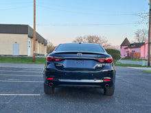 Load image into Gallery viewer, 2018 Mazda 6 Grand Touring Signature Reserve