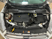 Load image into Gallery viewer, 2017 Ford Escape SE