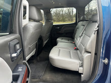 Load image into Gallery viewer, 2016 GMC Sierra 1500 Crew Cab SLT