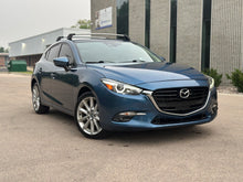 Load image into Gallery viewer, 2017 Mazda 3 S Grand Touring