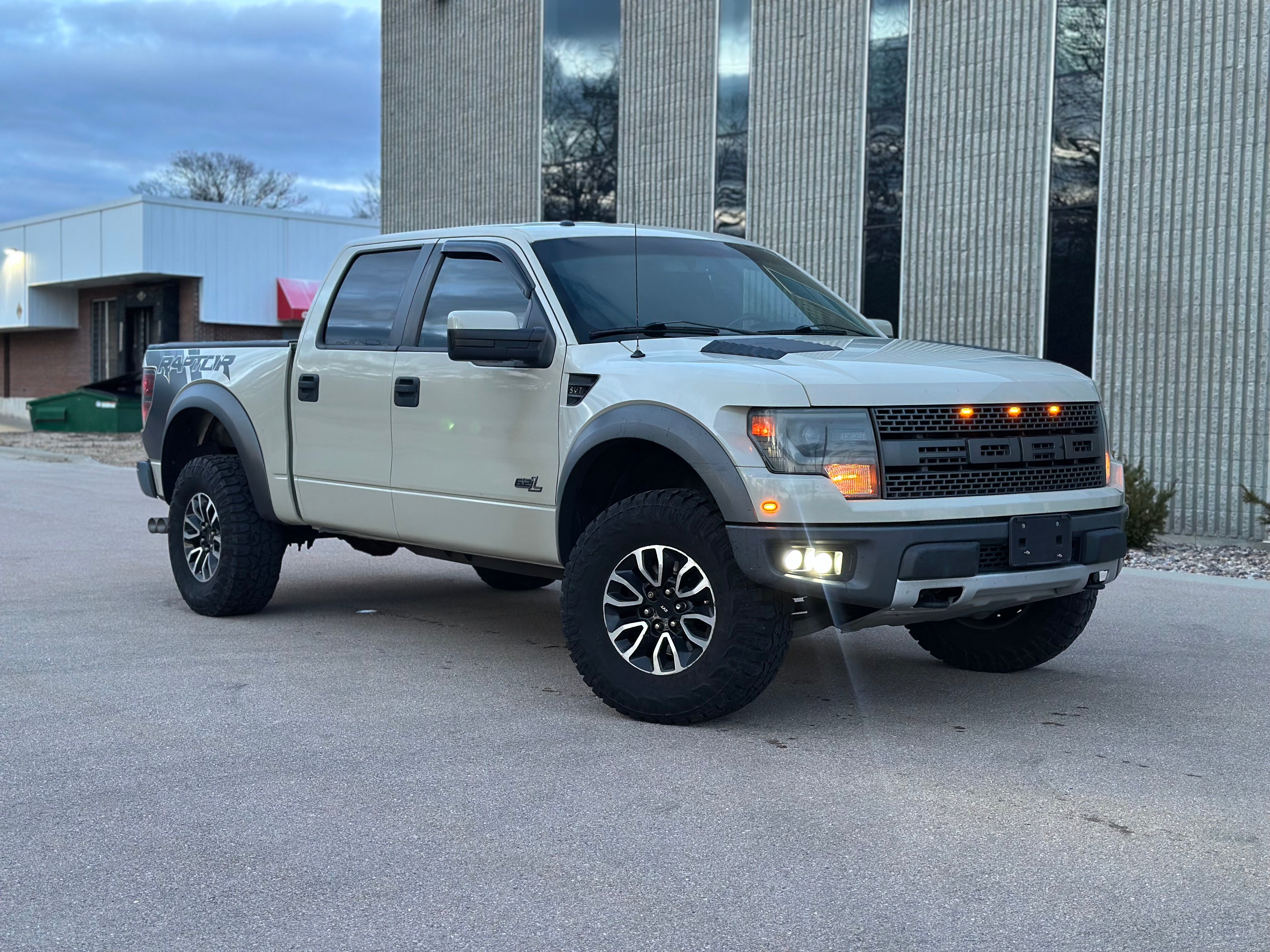 2013 Ford F-150 SVT Raptor 4x4 SuperCrew 145-in's photo