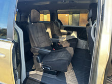 Load image into Gallery viewer, 2012 Chrysler Town and Country Touring