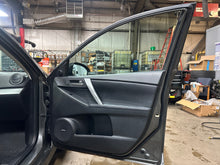 Load image into Gallery viewer, 2011 Mazda Mazda 3S Grand Touring Hatchback